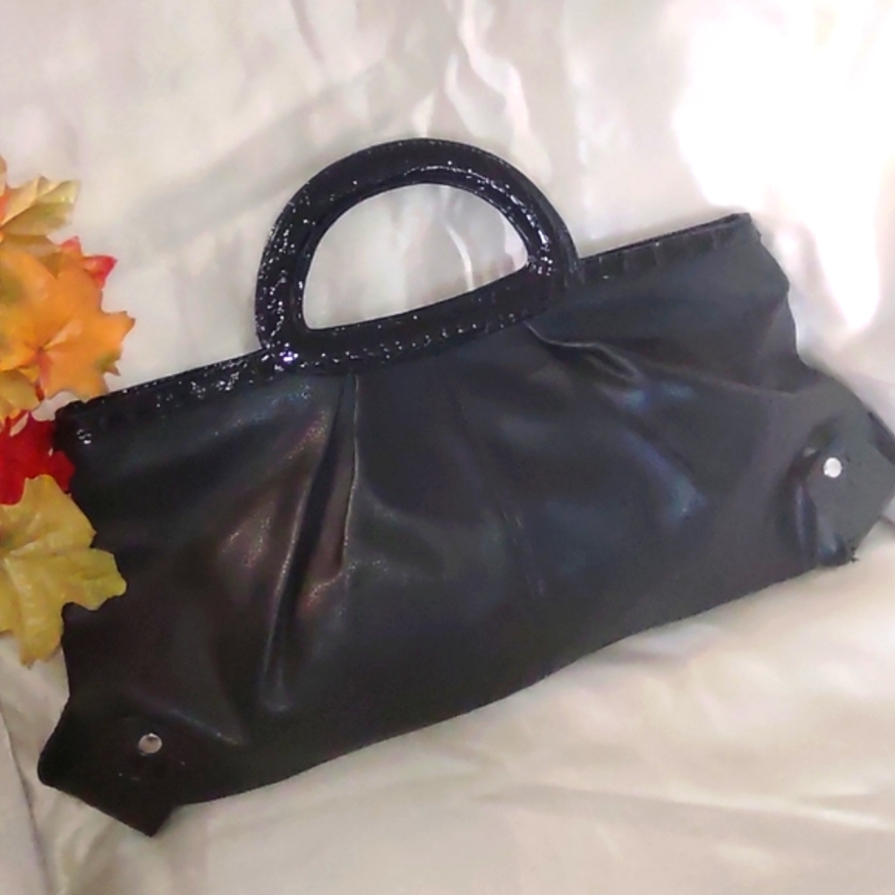 Daisy Fuentes Black Clutch Handbag NWOT
